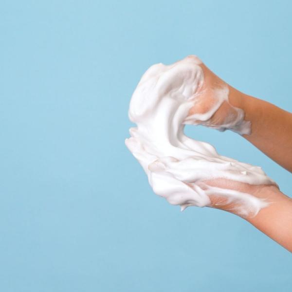 ULRUB ボディスクラブ　White Lily　460g