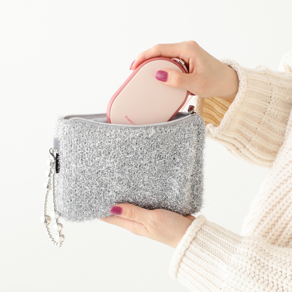Francfranc　両手を温められるカイロポーチ　シルバー